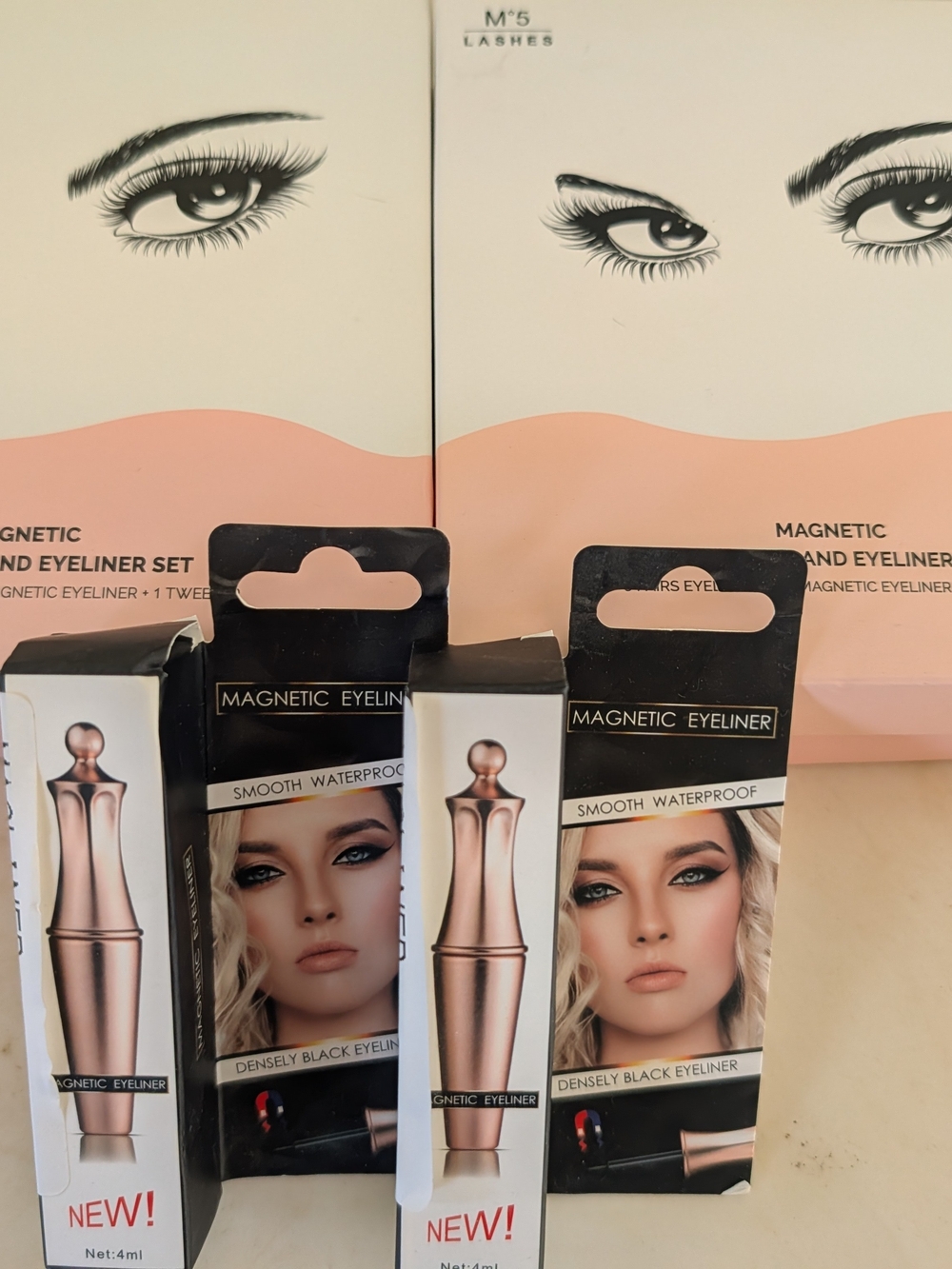 Magnetic Eyeliner & Lashes Set - Black - 4 Sets, 2 Extra Magnetic Eyeliner